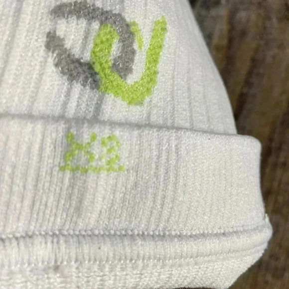 Pro Compression  | White Calf Sleeves - Picture 5 of 5